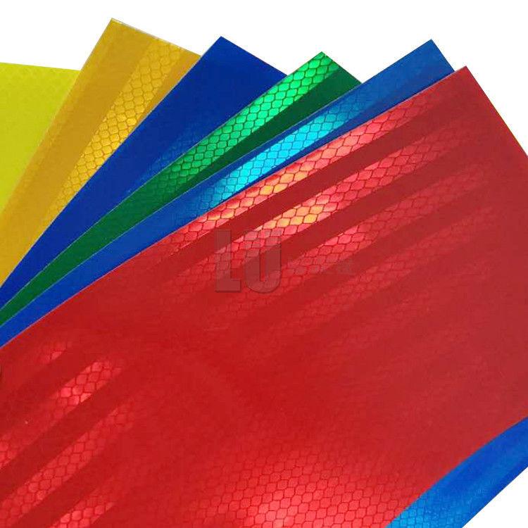 ASTM D 4956 Typ IV hochintensive prismatische reflektierende Folie druckbar 4x150ft