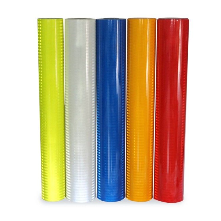 ASTM Retro-Prismatische PET-Reflexionsfolie Typ 3 Vinyl-Acryl