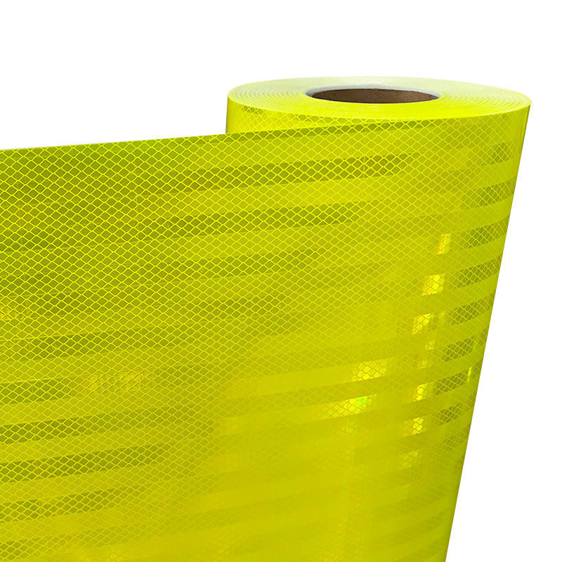 Hochintensitäts-Prismatische 1,22m*45,7m Zertifizierte 10 Jahre Mikroprismatische Retro-Reflexionsfolie für Straßenverkehrssicherheitszeichen