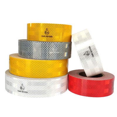Guter Preis Weiß Gelb Rot Außen Achtung ECE Reflektierendes Klebeband für Anhänger Online