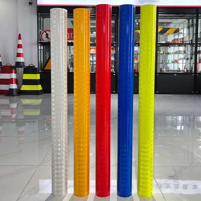 Guter Preis Prismatische Reflektionsfolie Hochintensität Prismatische Vinyl für Verkehrszeichen Online
