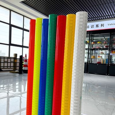 Guter Preis Industrie-Premium-Schein mit auffällig reflektierender Folie Vinylroll für die Straßenverkehrssicherheit Online