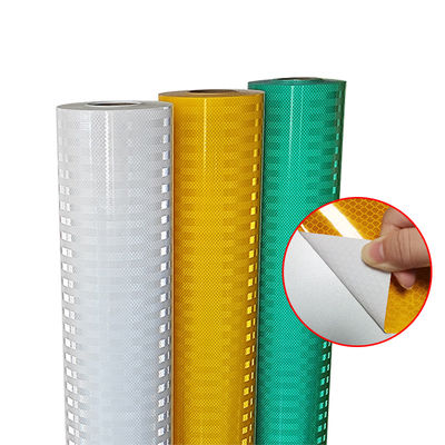 Guter Preis Hochintensive Mikroprismatische Filmbildung für die Technik, reflektierende Blechfilm, PET-Rolle Online