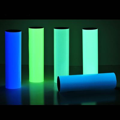 Guter Preis Nacht PVC Druckfähiges Selbstklebendes Leuchtmittel Licht in der Dunkelheit Photolumineszierendes Vinyl zur Sicherheitswarnung Online